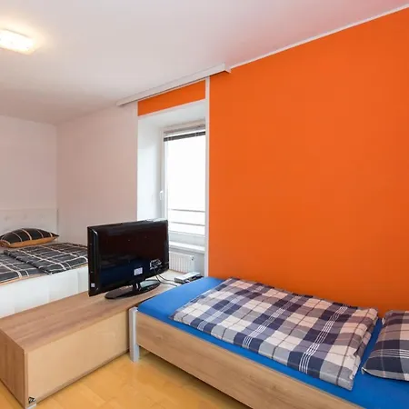Center Tirol Apartment