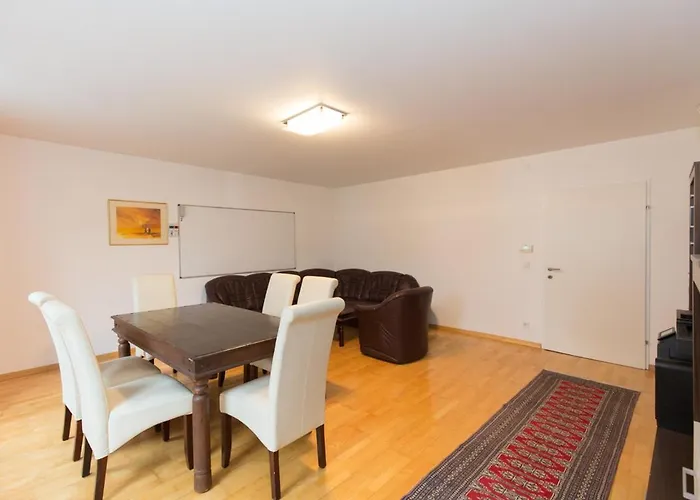 Center Tirol * Innsbruck